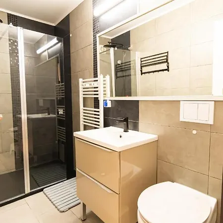 Okbrasov - Cosy In The Heart Of Old Town * Braşov
