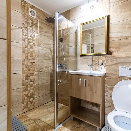 Okbrasov - Cosy In The Heart Of Old Town *